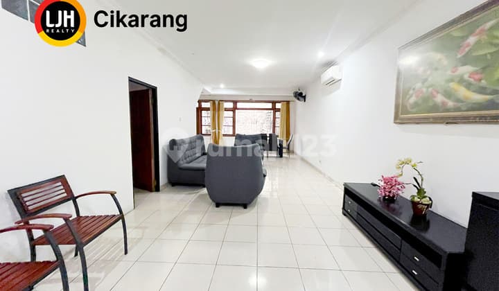 Disewakan Rumah 5+1 KT Full Furnished Meadow Green Lippo Cikarang