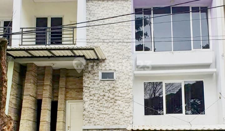 Dijual Rumah di Simpruk Lippo Cikarang Baguis Siap Huni