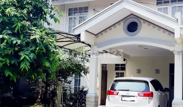 Dijual Rumah 4+1 Kamar Tidur di Cluster Beverly Lippo Cikarang