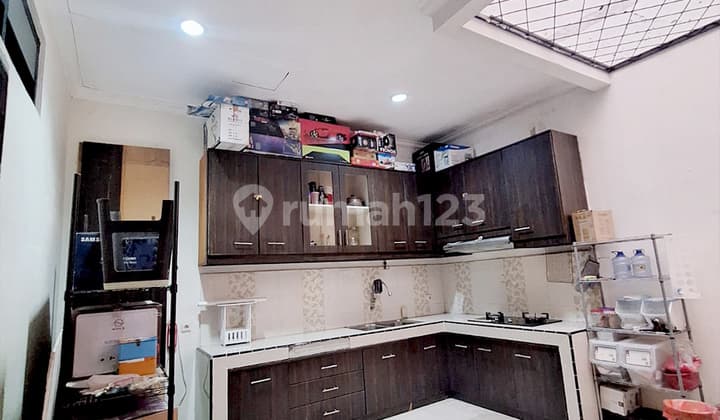 Ready-to-occupy house for sale in Beverly Cluster, Lippo Cikarang