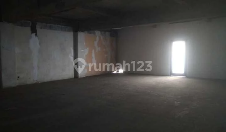 Rent a House in the Strategic Area of Mangga Besar, West Jakarta!