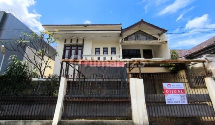 Land Area Calculation House on Kembar Street Bandung