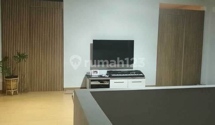 Ready to Occupy 3-Story House in TKI 2, Bandung