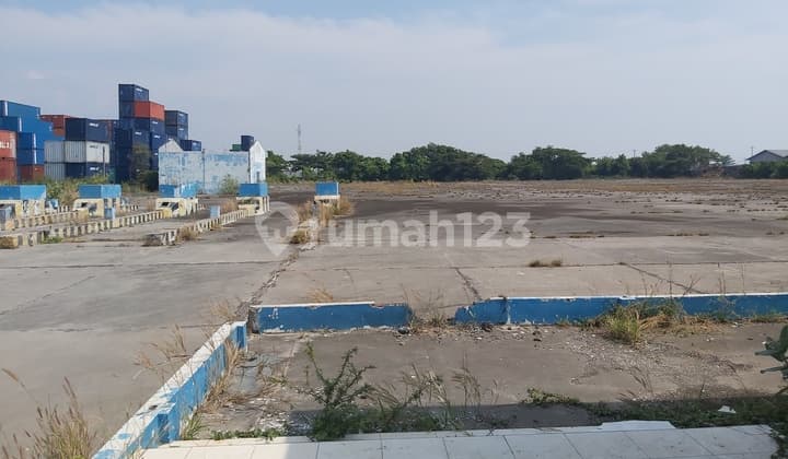 Ruang usaha sewa murah deket pelabuhan