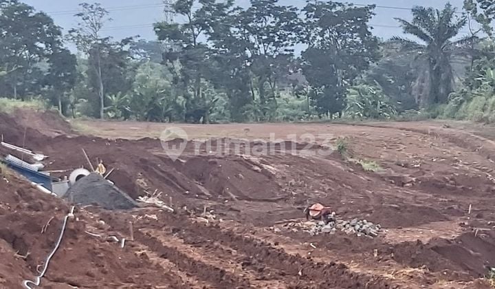 Cheap industrial zone land ready to build.