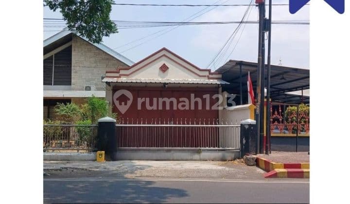 Ruang usaha sewa murah pinggir jln raya solo