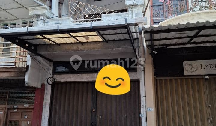 Ruko Murah Tengah Kota Tempat Ramai