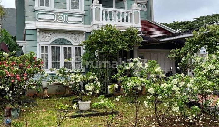 Rumah 2 Lantai Kota Wisata Cibubur Dekat Mall