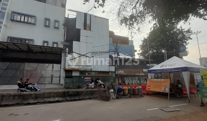 Dijual Ruko Bagus Bikin Cuan Terletak di Imam Mahbud Roxy HGB Nego Cepat Hubungi sebelum terjual!