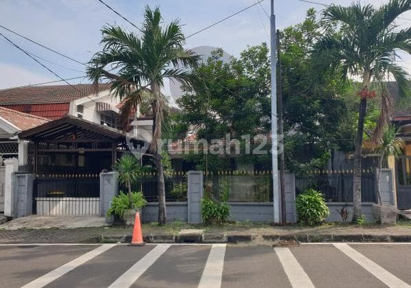 Dijual Rumah Strategis Lokasi Nyaman dan Aman di Pulo Asem Timur Jakarta Timur