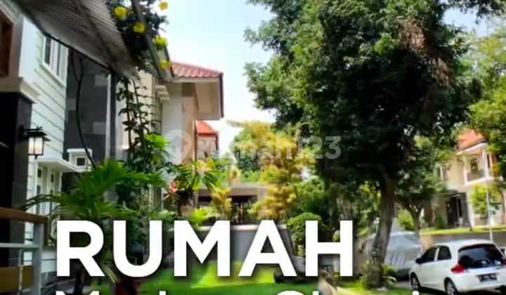 Rumah di Tatar Pitaloka View Danau di Kota Baru Parahyangan