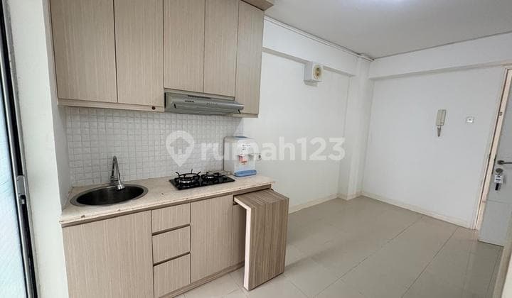 Sewa 2br Semi Furnished Ada Kitchen Set Lemari Apartemen Bassura City