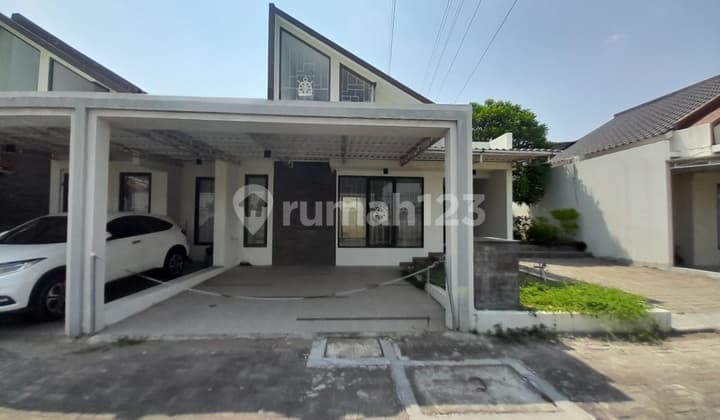 Rumah Dijual Siap Pakai Di Area Cluster Kartasura