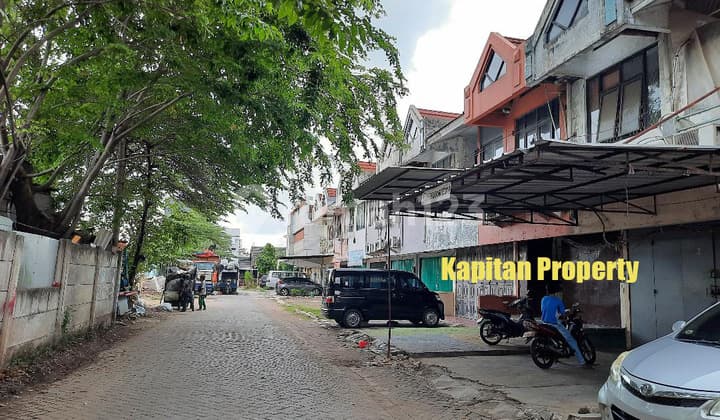 For Sale 3-Storey Shophouse in Taman Surya 2, Taman Palem