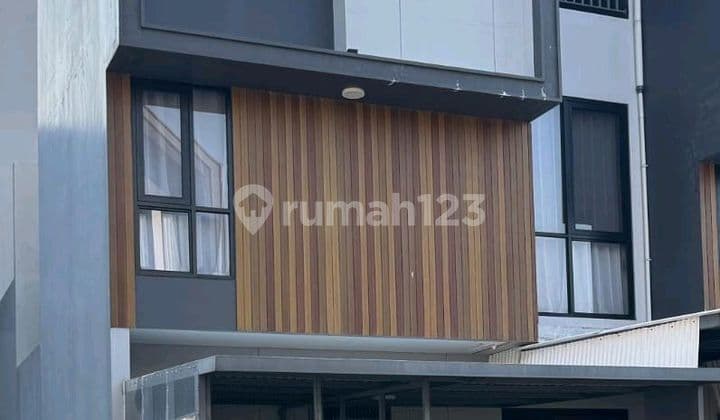 Rumah 2 Lantai Sia Huni Dalam Cluster Citra Gran Cibubur