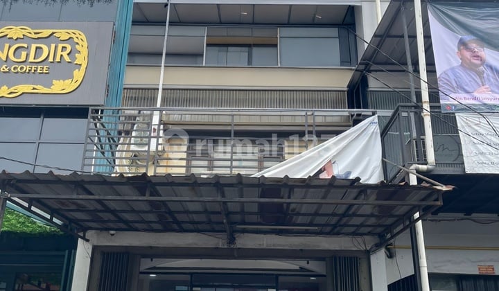 Disewakan Ruko 3 Lantai Murah di Jl Alternatif Cibubur