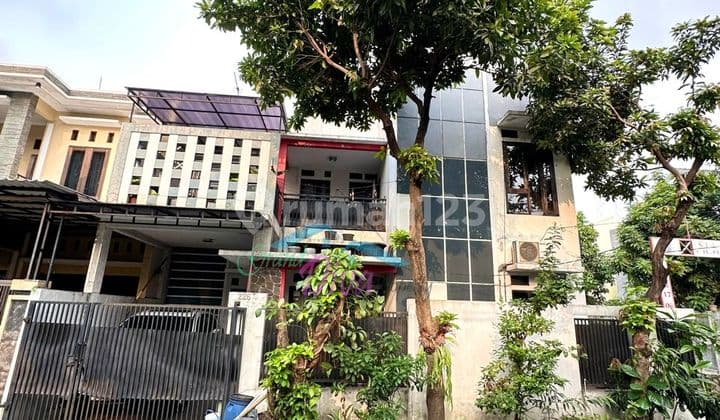 RUMAH BAGUS, SUDAH SHM DAN HARGA MURAH DENGAN POSISI HOOK DI PERUMAHAN PESONA KALISARI JAKARTA TIMUR