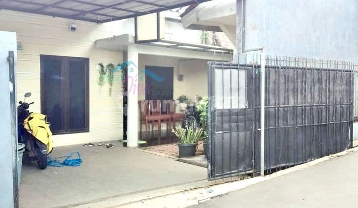 RUMAH DI KOMPLEK AREA JATIBENING BARU PONDOK GEDE