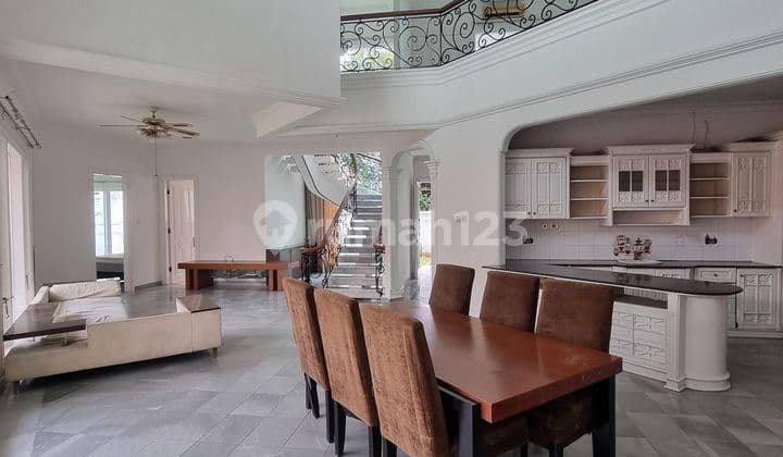 Rumah Murah di Ampera Jakarta Selatan Bagus Ada Kolam Renang 2 Lantai Lokasi Strategis