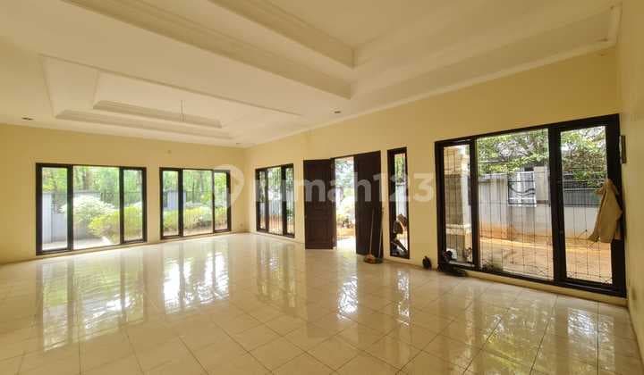 Rumah di Pondok Indah Jakarta Selatan Lokasi Strategis Bebas Banjir