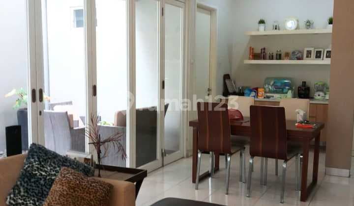 Rumah Murah di Emerald Bintaro Sektor 9 Bangunan 2 Lantai Bagus Ada Halaman Belakang