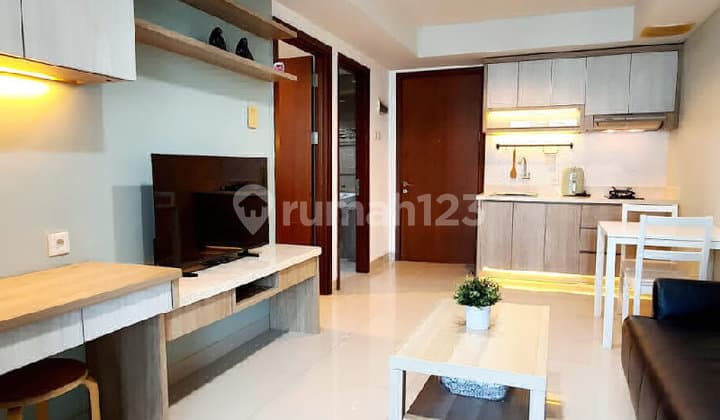 Springhill Terrace Kemayoran - 2Br Furnish LT Tinggi View Golf