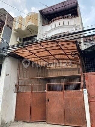 Rumah Siap Huni Jelambar