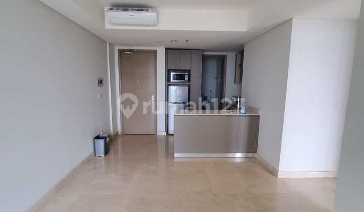Disewakan Apartemen Gold Coast 3br