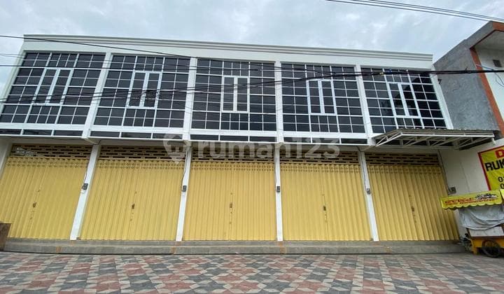 Murah Ruko Baru 2 Lantai Lokasi Strategis dan Menguntungkan di Banyu Urip Surabaya