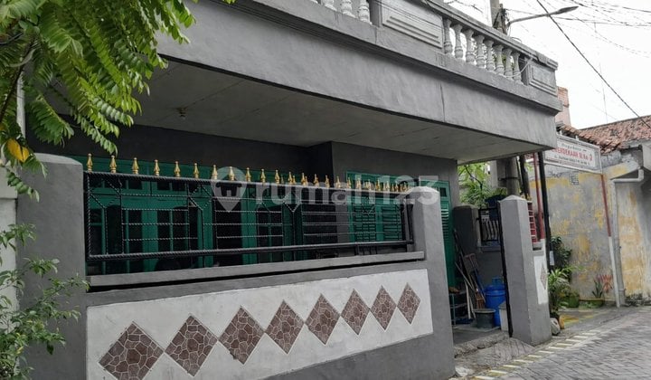 Rumah 2 Lantai Nego Siap Huni di Jojoran Baru Surabaya Dekat Kampus Unair