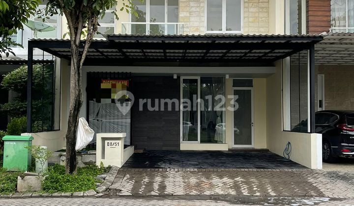 Disewakan Nego Rumah 2 Lantai Siap Huni di Royal Residence