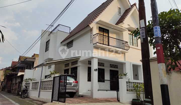 Dijual Rumah Siap Huni di Danau Tondano Malang Dekat Universitas Wisnuwardhana