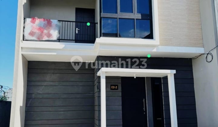 Rumah Baru Nego Lokasi Strategis di Grand Alana Surabaya Timur