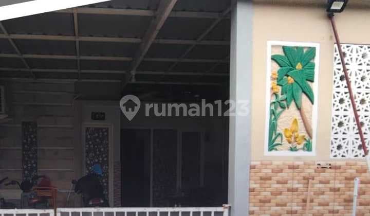 Dijual Cepat Oper Kredit Rumah di Perumahan De Naila