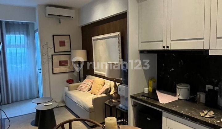 Disewakan Murah Siap Huni Interior Mewah Type 2 Br Apartemen Gunawangsa Merr