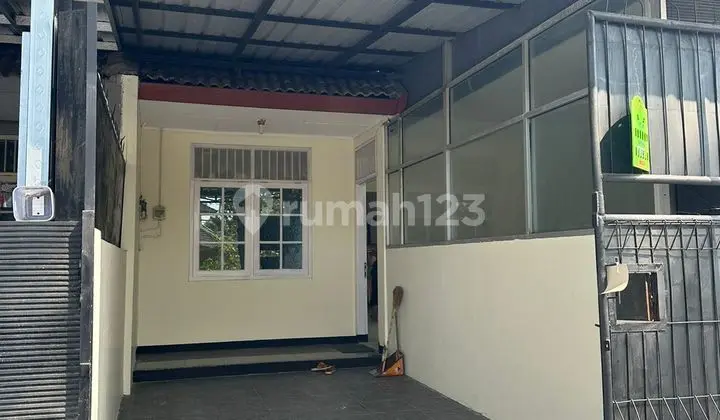 Nego Sampai Deal Rumah Siap Huni Lingkungan Aman di Perun Gedangan Sektor 10 Sukoharjo