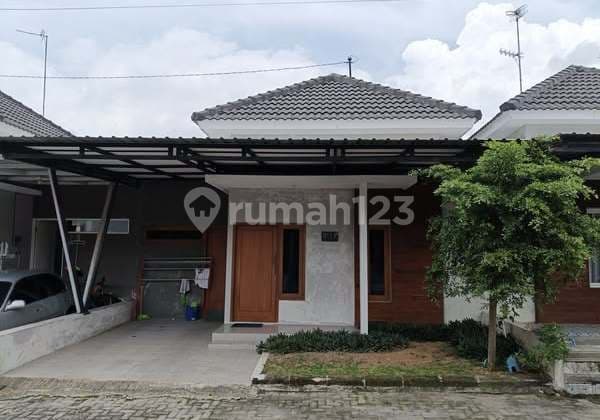 Rumah Siap Huni Free Kanopi di Perum Taman Tirta Sragen