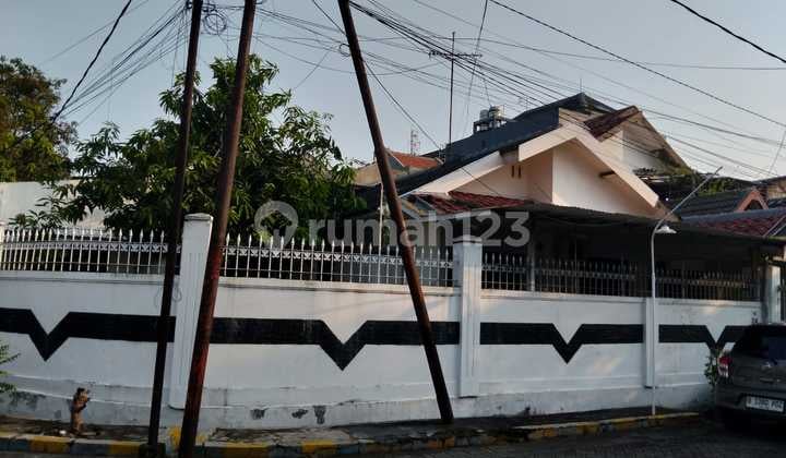 Paling Murah Rumah Posisi Hook di Kawasan Wisma Permai Surabaya Dekat Pakuwon City