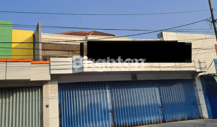 Ruko di BARATAJAYA, Surabaya 372 m Bagus Sertifikat Hak Milik
