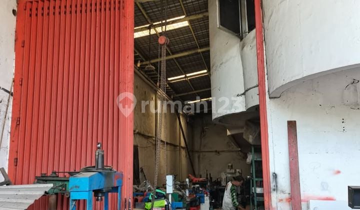 Ruang Usaha Bagus Strategis 650 m2 Other Krembangan, Surabaya