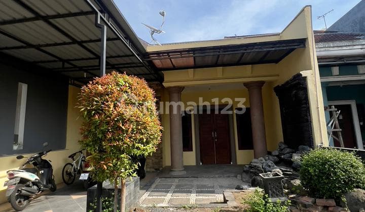 Rumah Terenovasi Unfinished SHM Daerah Buduran, Sidoarjo