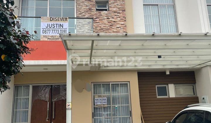 Rumah 2 lantai ukuran dan cluster favorit sudah tetpasang AC