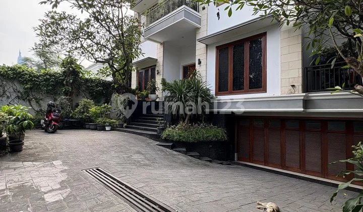 FOR SALE MENTENG LUXURY MODERN TROPICAL BALINESE PRIME LOCATION