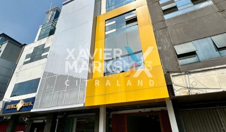 Ruko Jl. Mayjend Sungkono Area Parkir Luas