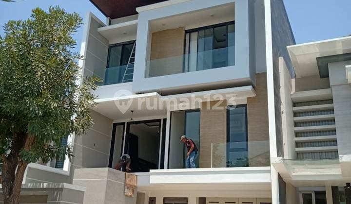 Rumah Mansion Ciamik Minimalis 3lt Strategis Siap Huni Nego