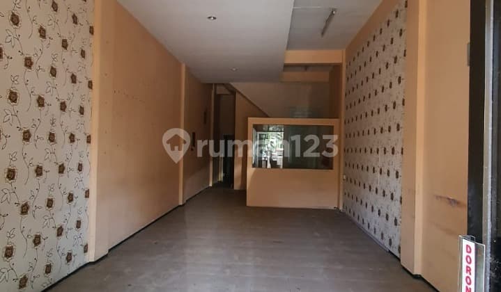 Ruko Jl Polisi Istimewa Strategis Pusat Kota Siap Pakai Nego