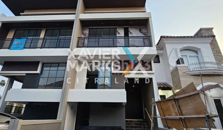 Rumah Wisata Bukit Mas Madrid Modern Minimalis 2 Lantai