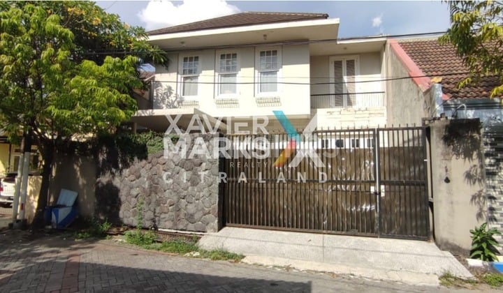Rumah Siap Huni Terawat Simpang Darmo Permai Selatan