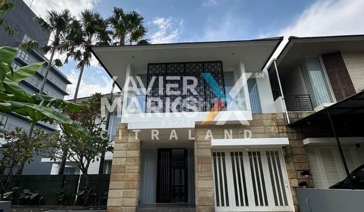 Rumah Semi Furnished + Private Pool di Royal Residence Crowhill