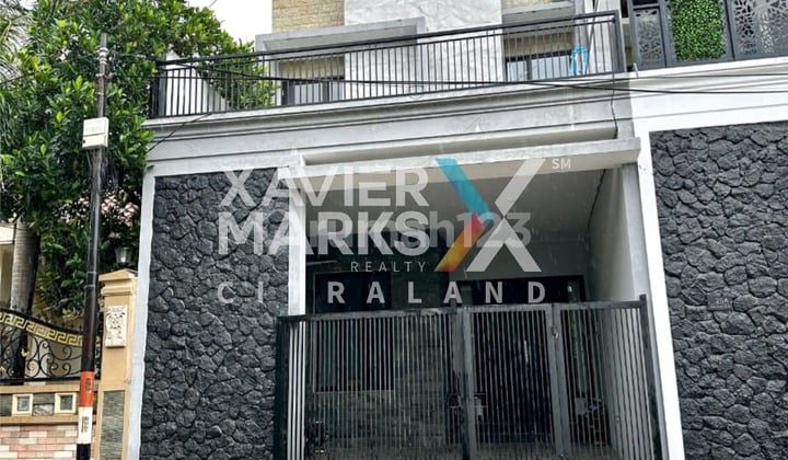 Rumah Jemursari Andayani Siap Huni Modern Minimalis